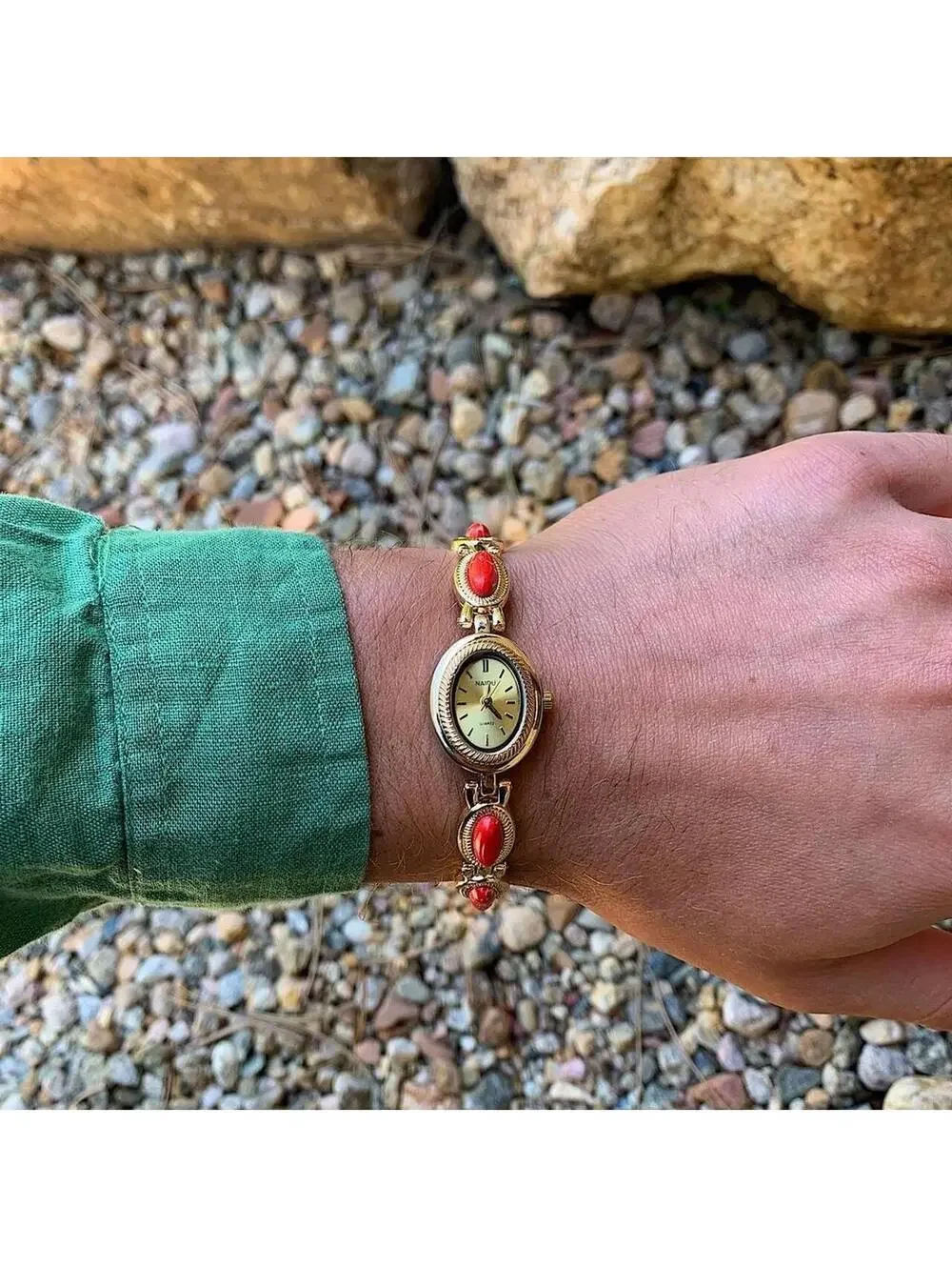 Y2k style Dainty cute Gold style tone quartz watch with red green jade stone